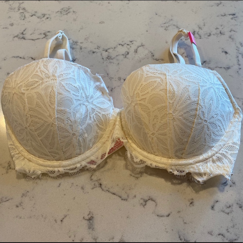 Victoria’s Secret PINK Lace Bra, White - 34D NWT